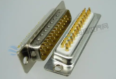 D-sub连接器