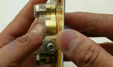 电池连接器生产厂家