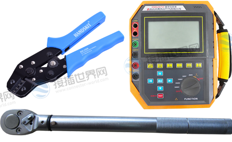 防爆级压接钳(如CN-132型)、力矩扳手(0.5-5N·m)、兆欧表