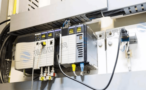 PLC与传感器连接