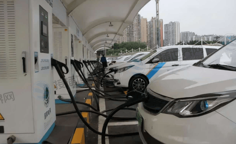 电动车充电桩的低压通信接口