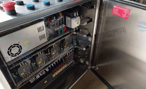 自动化设备接线