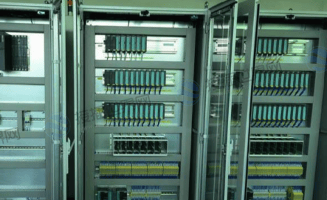 工业控制柜I/O连接