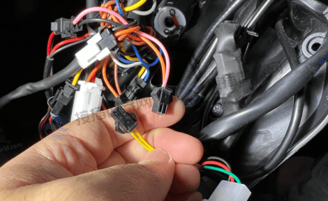 雾灯与转向灯线束