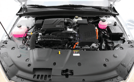 发动机舱电子模块