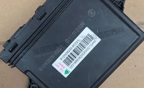 紧凑型车门控制器