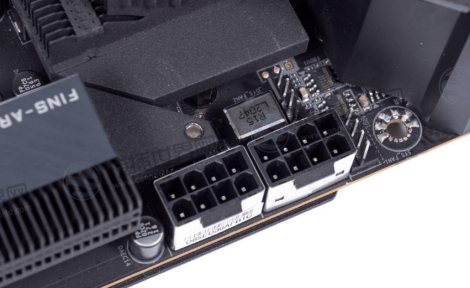 主板辅助电源接口