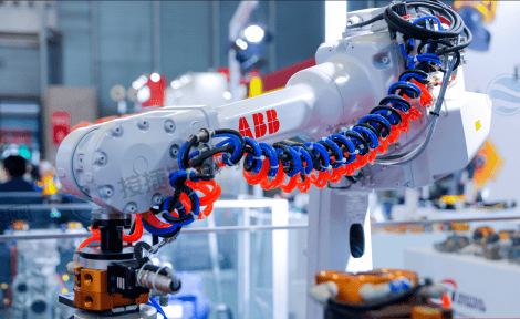 机器人关节电机供电