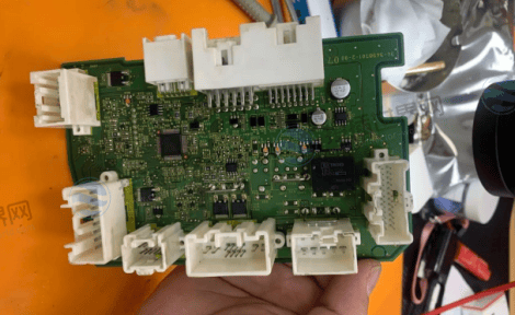 车身控制模块局部网络布线