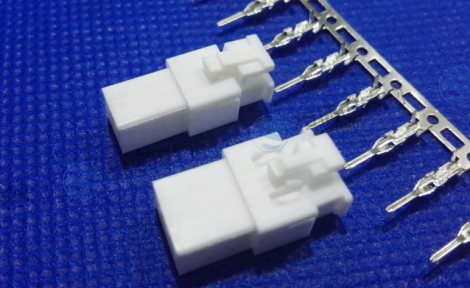 绝缘体(基座或胶壳)