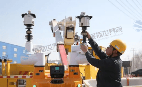 装载机智能作业臂控制器