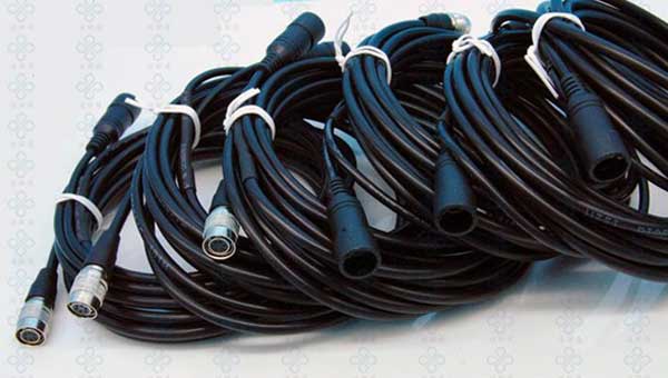 光纤电缆连接器,光纤电缆连接器行业