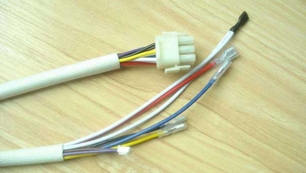 电子线束,连接器外层,连接器材料